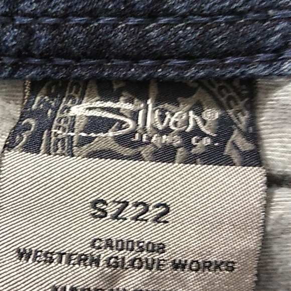 Silver Jeans size 22 Twisted Capri Distressed - Picture 8 of 13